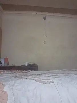 Snapshot of yourburget chatting on 02.15.26 yourburget online show from 02.15.26