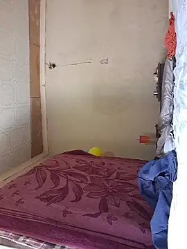 Snapshot of yourburget chatting on 02.21.26 yourburget online show from 02.21.26