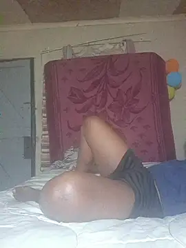 Snapshot of yourburget chatting on 02.23.26 yourburget online show from 02.23.26