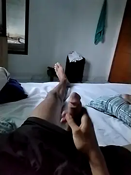 Snapshot of Novinhoie chatting on 01.05.26 Novinhoie online show from 01.05.26