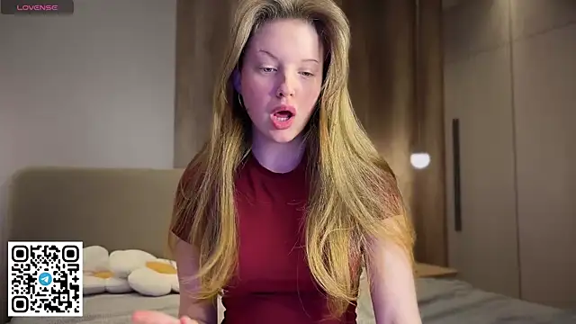 steffi meoww online show from 04.15.26