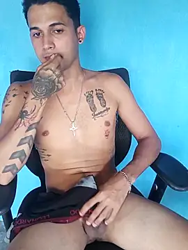 Snapshot of Jeaxreyex chatting on 02.25.26 Jeaxreyex online show from 02.25.26