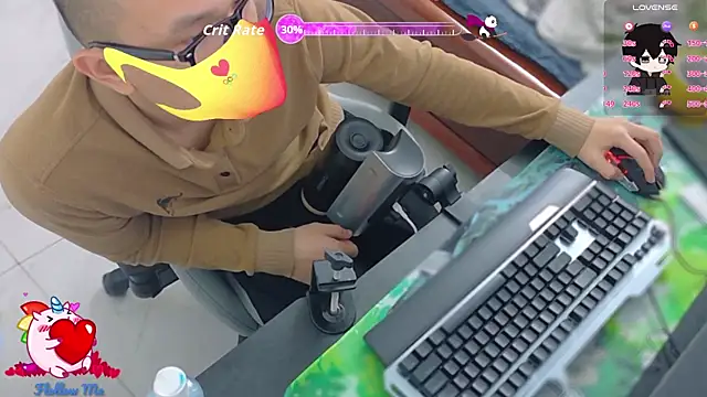 Snapshot of -_kur_- chatting on 01.13.26 - kur - online show from 01.13.26