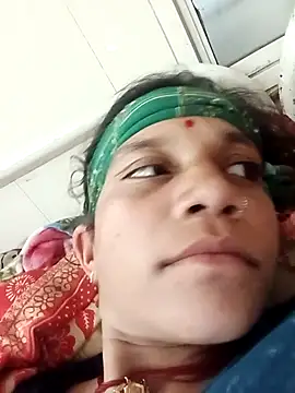 Karishma singh online show from 04.16.26