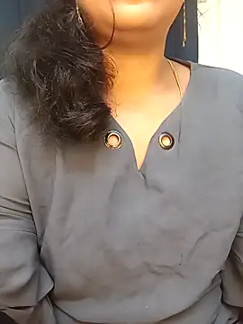 Deshi bhabhi143 online show from 02.23.26