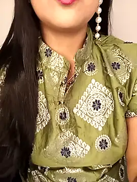 Deshi bhabhi143 online show from 04.08.26