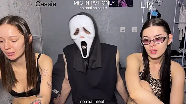 girls secrets online show from 04.01.26