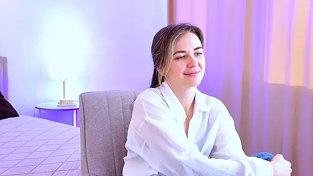 EmeraldGlow online show from 03.30.26