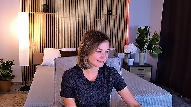 EmeraldGlow online show from 05.22.26