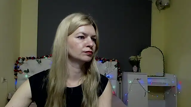 Snapshot of MelissaTyler chatting on 02.18.26 MelissaTyler online show from 02.18.26