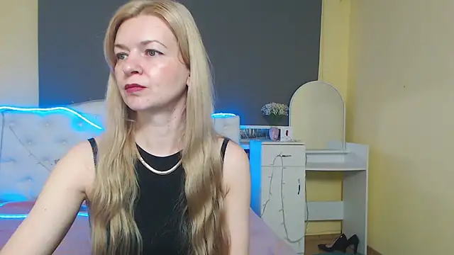 Snapshot of MelissaTyler chatting on 05.10.26 MelissaTyler online show from 05.10.26