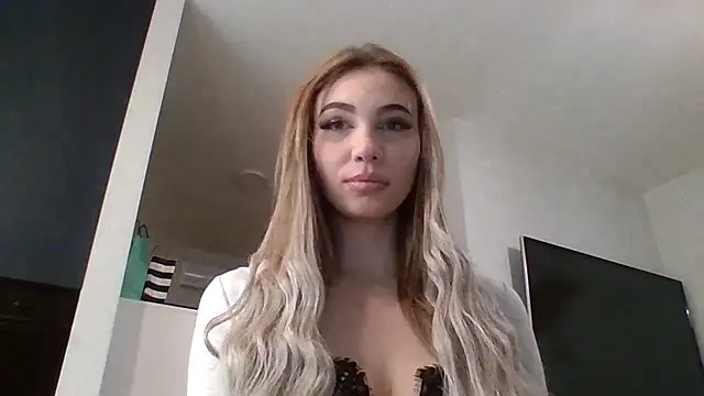 TeenLily online show from 01.13.26