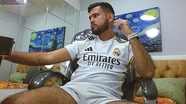 Axel Castillo21 online show from 01.12.26