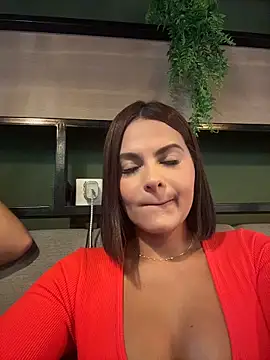 Snapshot of Irina_Velvett chatting on 06.17.26 Irina Velvett online show from 06.17.26