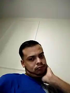 soytorres92 online show from 06.08.26