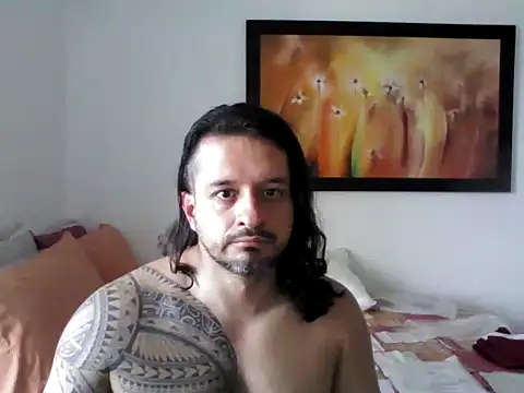 Snapshot of gonzzohunterr chatting on 04.09.26 gonzzohunterr online show from 04.09.26