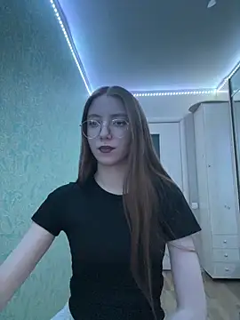 Eseniya  online show from 03.03.26