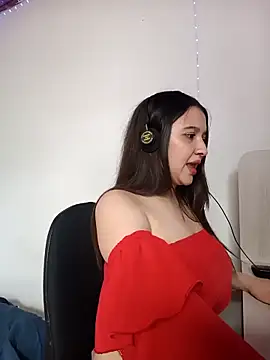 Laia  Evanss online show from 04.08.26