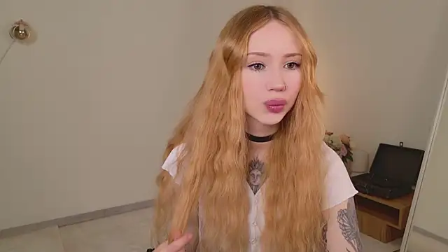 Zoe  Page online show from 02.02.26