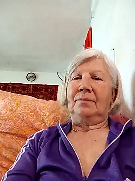 KlaudiaDarling online show from 04.15.26