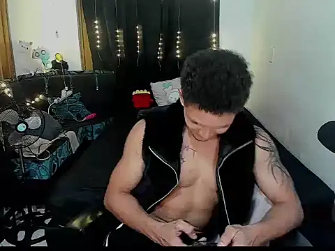 Dres4U online show from 02.21.26