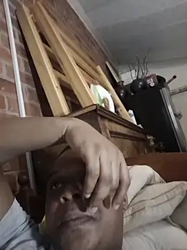 Snapshot of Julio_Don_Dada chatting on 02.27.26 Julio Don Dada online show from 02.27.26