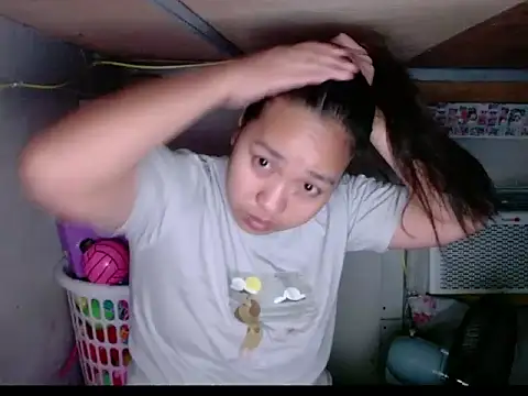 HottiesAsianAriane online show from 05.19.26