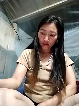 Snapshot of Lovephay8x chatting on 04.19.26 Lovephay8x online show from 04.19.26