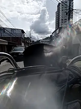 Scarlet auraa online show from 01.06.26