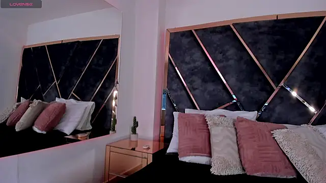 Snapshot of Chloe_Connor chatting on 01.13.26 Chloe Connor online show from 01.13.26