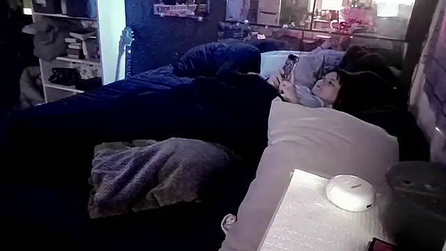 Bigbrowneyes25 online show from 03.02.26