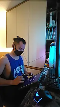 Snapshot of OnlyHand9x chatting on 03.01.26 OnlyHand9x online show from 03.01.26