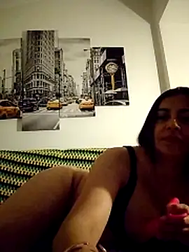 Snapshot of exotishe chatting on 04.06.26 exotishe online show from 04.06.26