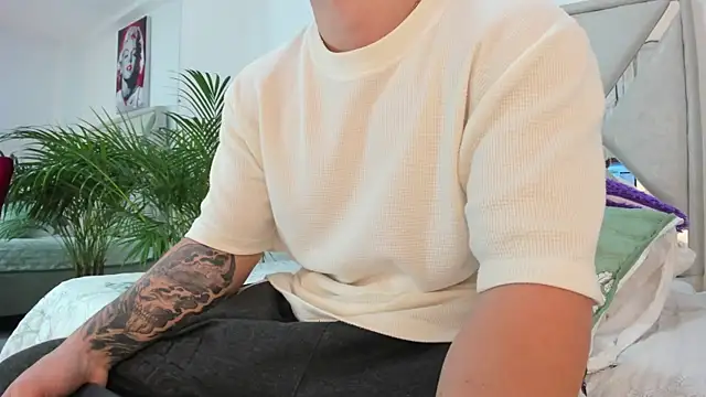 Liam saint online show from 03.20.26