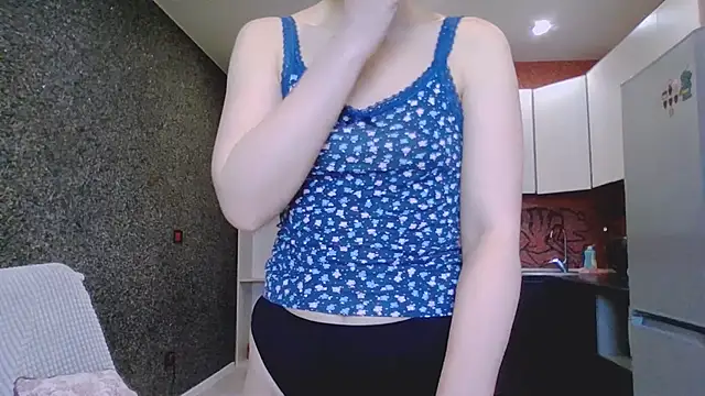 Amanda Luxe online show from 02.21.26