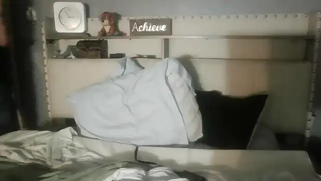 Snapshot of Derrick7799 chatting on 01.08.26 Derrick7799 online show from 01.08.26