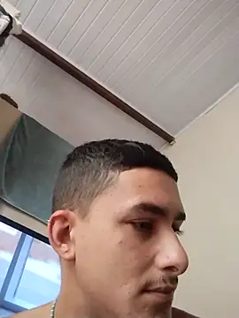 Fefe2805 online show from 04.28.26