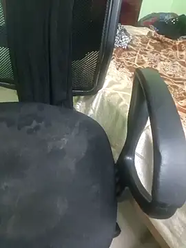 Snapshot of tamil-Diya90 chatting on 02.14.26 tamil-Diya90 online show from 02.14.26