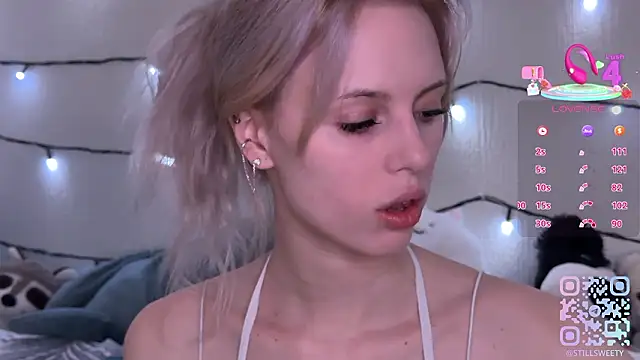 Snapshot of stillsweety chatting on 02.16.26 stillsweety online show from 02.16.26