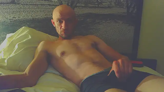 Snapshot of cloudyplay661 chatting on 04.12.26 cloudyplay661 online show from 04.12.26