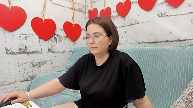 Sweetie Rozzy online show from 05.02.26