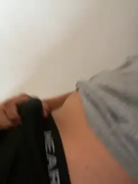 lzinho9153 online show from 01.13.26