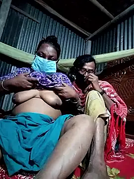 Snapshot of Hot-headed chatting on 02.14.26 Hot-headed online show from 02.14.26