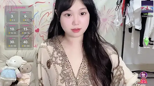xiaoguai99 online show from 06.18.26