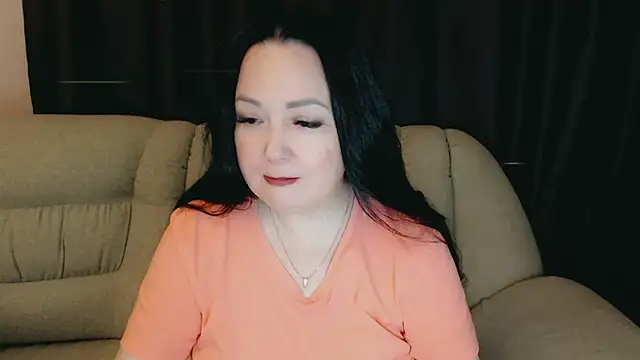 Snapshot of infinity_loveliness chatting on 11.26.25 infinity loveliness online show from 11.26.25