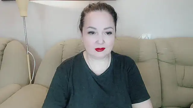 infinity loveliness online show from 02.15.26