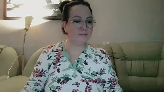 infinity loveliness online show from 04.09.26