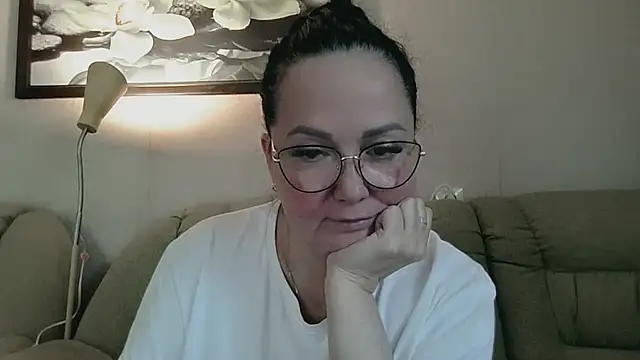 Snapshot of infinity_loveliness chatting on 07.04.26 infinity loveliness online show from 07.04.26