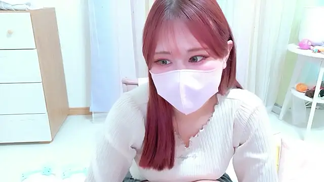 Snapshot of vYuNav chatting on 03.30.26 vYuNav online show from 03.30.26