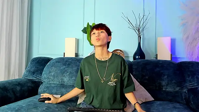 Jessi Suho online show from 01.11.26